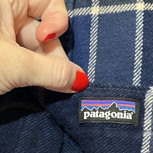 Patagonia Fjord Flannel Button Shirt Mens Organic Cotton XL Blue Plaid Winter - Picture 9 of 13